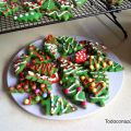 GALLETAS DE CANELA, DECORADAS PARA NAVIDAD.