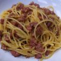 Spaghetti alla carbonara di salsiccia[...]