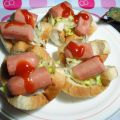 CESTAS DE PAN CON SALCHICHAS