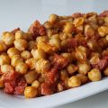 GARBANZOS FRITOS CON CHORIZO