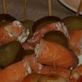 BROCHETA DE SALMÓN Y PEPINILLO