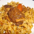 Pasta con carrilleras al vino tinto