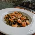 FUSILLI DE WAKAME CON GAMBAS AL AJILLO