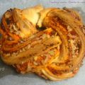 Kringle salado de sobrasada, cheddar y nueces.[...]
