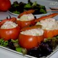 

TOMATES RELLENOS DE ENSALADILLA DE AGUACATE


