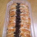TRENZA DE HOJALDRE RELLENO DE MANZANA