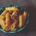Macarrones con carne picada al toque de canela