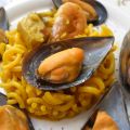 Fideuá de Mejillones, por Cortesía de Linamar
