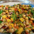 ENSALADA DE GARBANZOS CON VINAGRETA DE PIMIENTOS