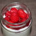 YOGUR GRIEGO CON FRAMBUESAS