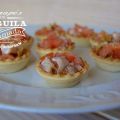 CANAPÉS DE ANGUILA AHUMADA