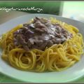 Tallarines a la cúrcuma con carbonara de avena