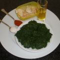Espinacas con piñones