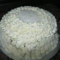 TARTA ARCO-IRIS CUBIERTA DE CHOCOLATE BLANCO