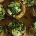 CHAMPIÑONES RELLENOS DE ESPINACAS Y QUESO