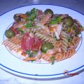 ESPIRALES CON PALITOS DE CANGREJOS Y ANCHOAS