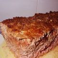 Pastel de carne picada con salsa al curry