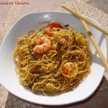 Fideos chinos salteados
