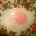 HUEVOS AL PLATO