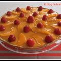 Tarta de melocotones y frambuesas