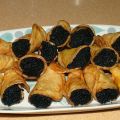 Patatas chips rellenas de caviar y mayonesa
