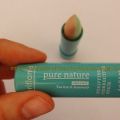 STICK CORRECTOR CON TÉ VERDE Y ACEITE DE ROMERO[...]