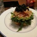  Ensalada de rúcula con guacamole y salmón[...]