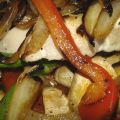 Atún entre verduras