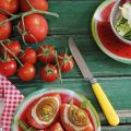 TOMATES RELLENOS DE QUESO Y PESTO