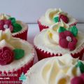 Cupcakes de Vainilla...y alguna flor!