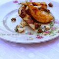 PERAS A LA BARBACOA CON QUESO AZUL Y NUECES[...]