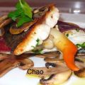 Dorada sobre lecho de hongos con cecina y[...]