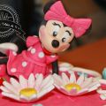 Tarta  Minnie Modelada
