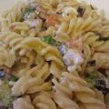 Fusilli con brócoli y gambas