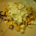 Ensalada de proteínas con salsa de ajo y finas[...]
