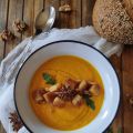 Crema de Calabaza al Curry con Yogur Griego y[...]