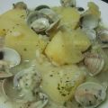 Patatas con chirlas y arroz
