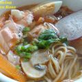 SOPA RAMEN DE SALMON Y LANGOSTINOS