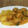 Albóndigas salsa