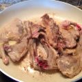 Chuletas de Cordero Con tomate y pimientos