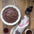 Bizcocho de chocolate y vino tinto.
