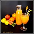 Smoothie de naranja, zanahoria, y manzana