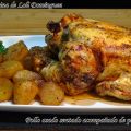 Pollo asado sentado acompañado de patatas
