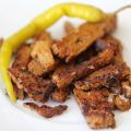 SEITAN A LA PLANCHA CON TOMILLO Y TOMATE SECO.