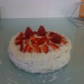 Tarta de fresas con nata.FACILISIMA.
