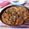 Arroz de conejo, caracoles, y alcachofas, con[...]