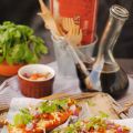 Boniatos asados con tomate y cilantro