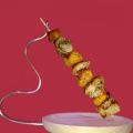 Brochetas de verano. BROCHETA DE POLLO Y[...]