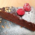 Pastel de chocolate y almendras fácil