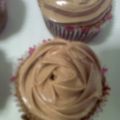 BROWNIES CON COBERTURA DE NUTELA